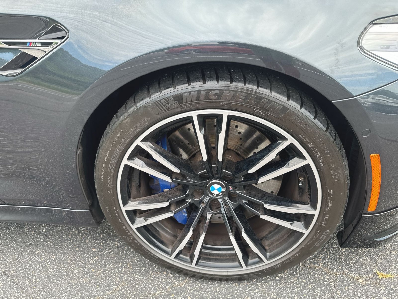 Used 2020 BMW M5 AWD/4WD image 2