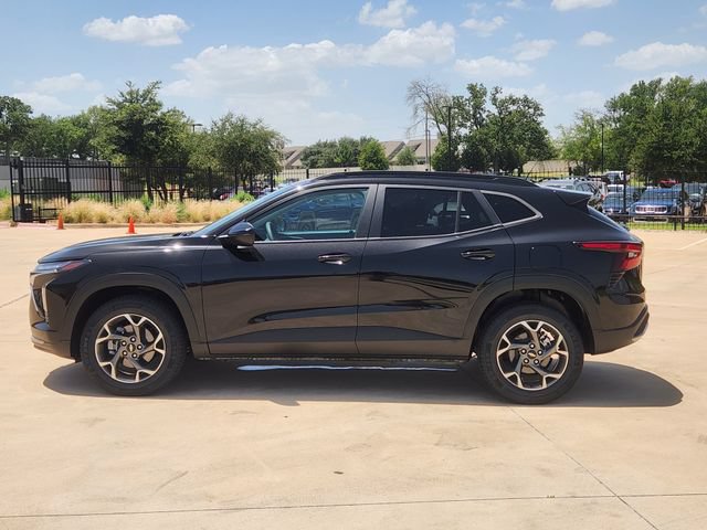 Used 2024 Chevrolet Trax LT FWD image 4