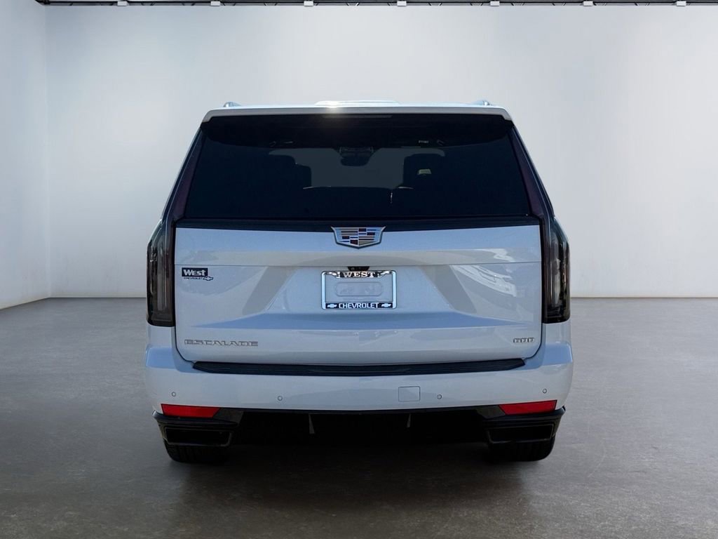 Used 2022 Cadillac Escalade Sport Platinum image 4