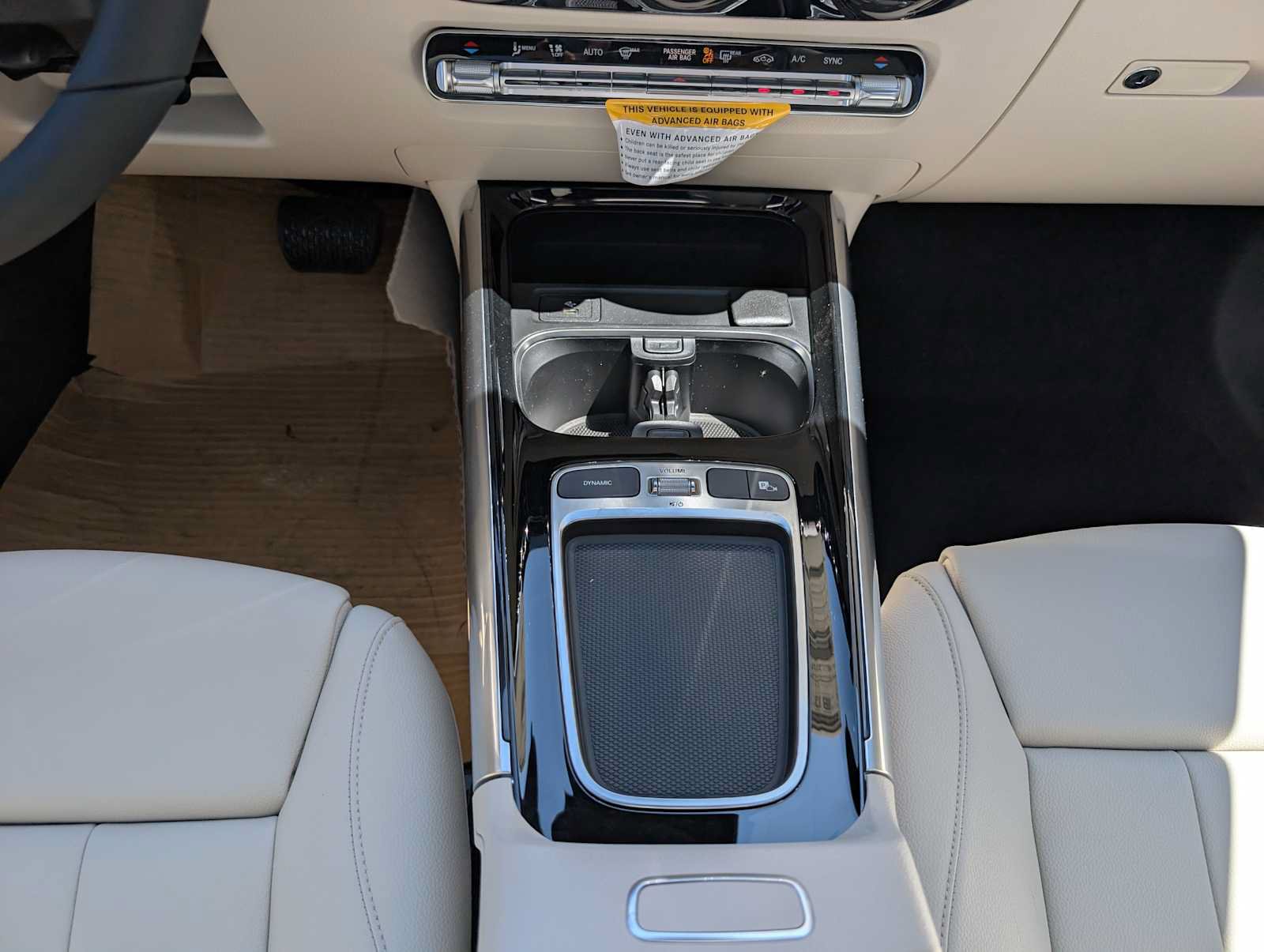 New 2026 Mercedes-Benz GLA 250 4MATIC image 13