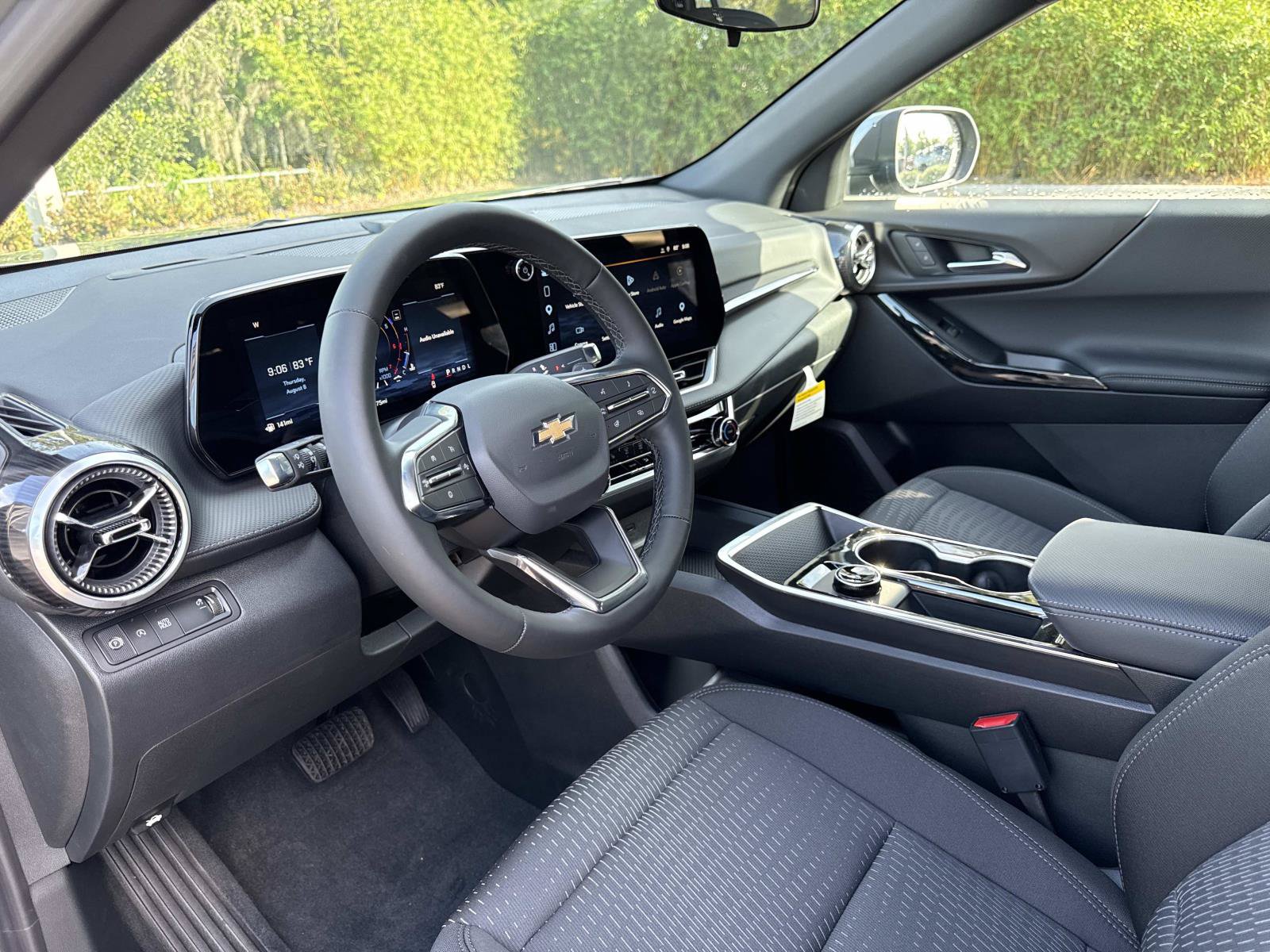 New 2027 Chevrolet Equinox LT FWD image 21