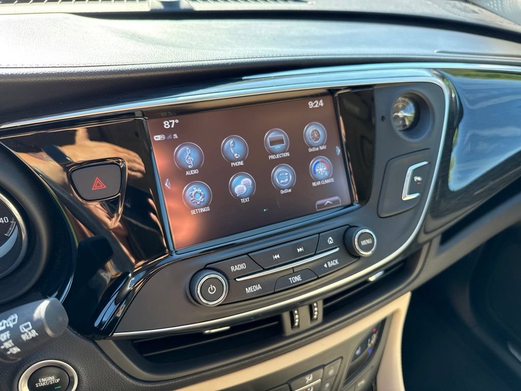 Used 2017 Buick Envision Essence AWD/4WD image 9