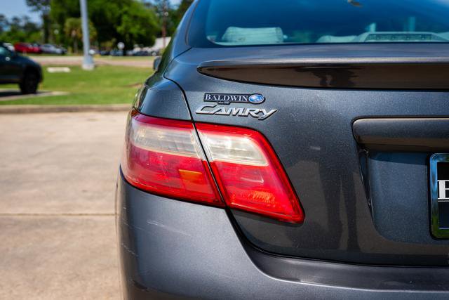 Used 2007 Toyota Camry LE image 16