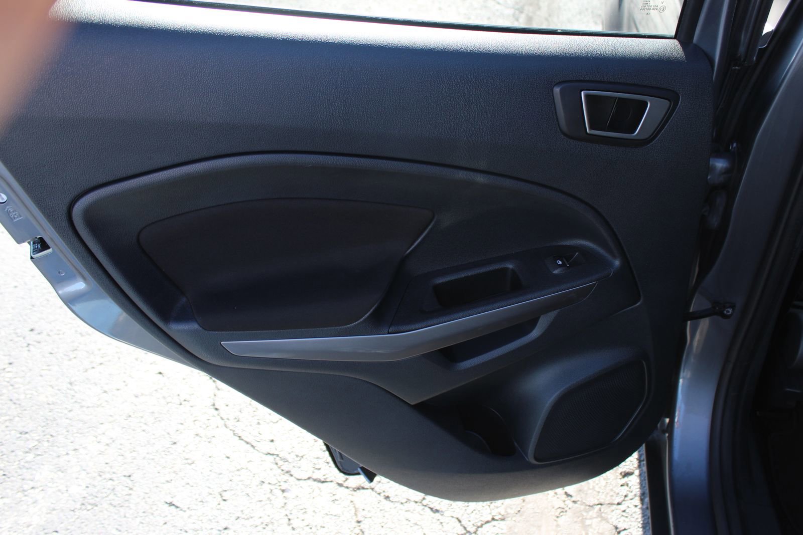 Used 2021 Ford EcoSport SE image 14