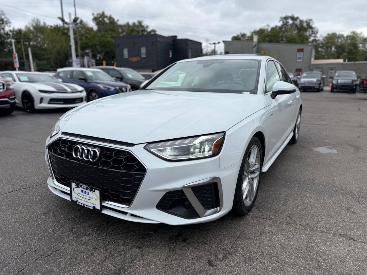 Used 2022 Audi A4 2.0T Premium Plus AWD/4WD image 4