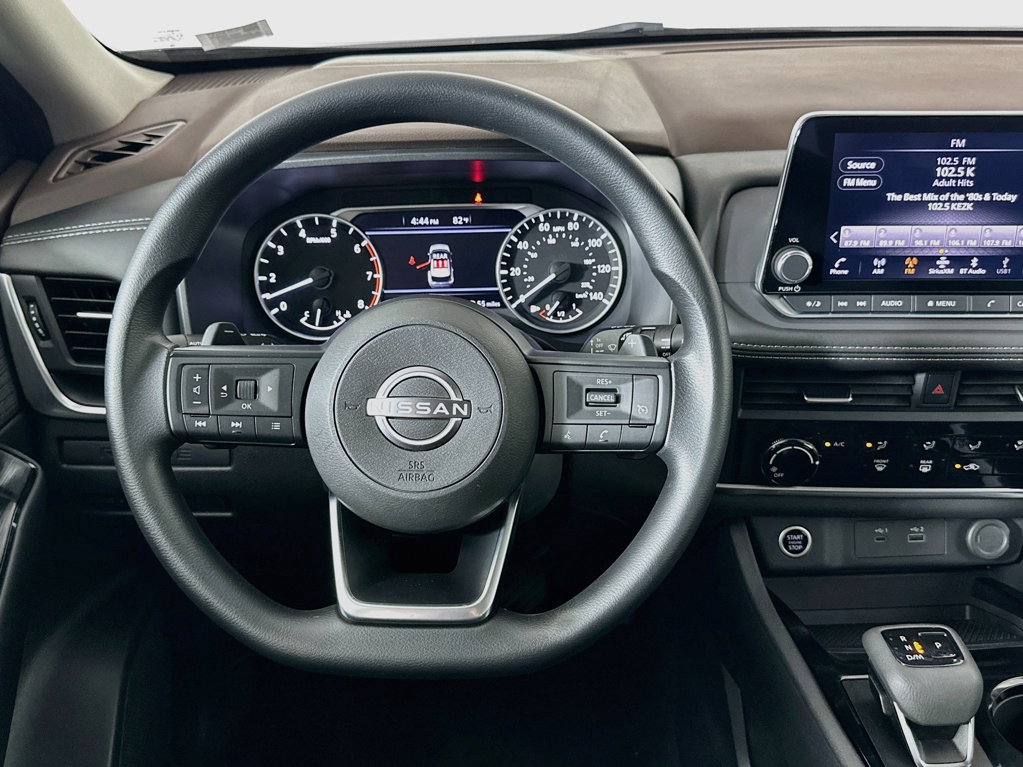 Used 2023 Nissan Rogue S AWD/4WD image 18