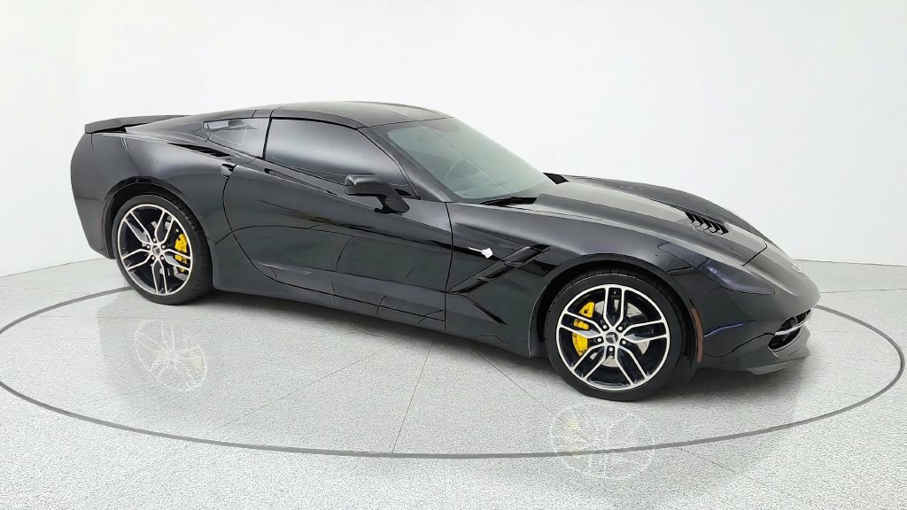 Used 2016 Chevrolet Corvette Stingray Coupe w/ 3LT Preferred Equipment Group RWD image 8