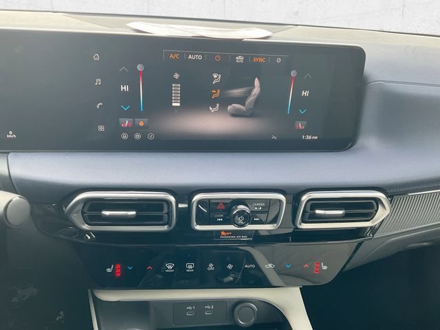 New 2026 Nissan Sentra SL w/ Floor Mat Package FWD image 17
