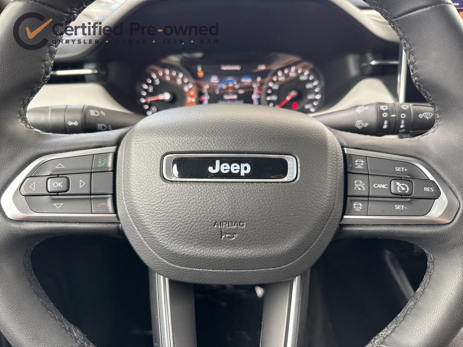 Certified 2025 Jeep Compass Limited AWD/4WD image 24