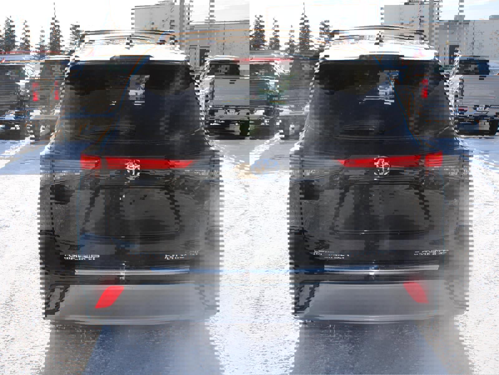 Used 2022 Toyota Highlander Platinum image 6