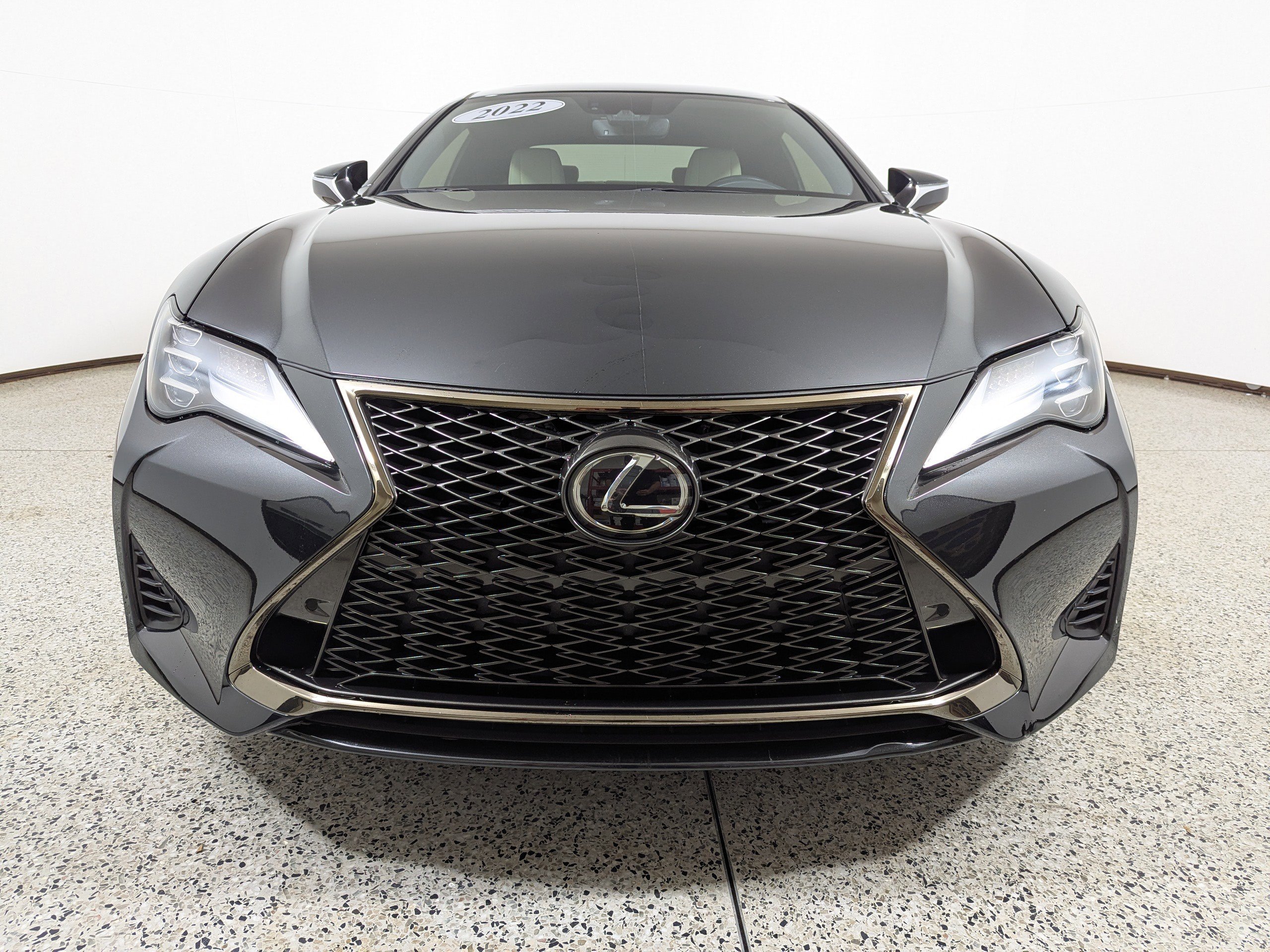 Used 2022 Lexus RC 350 F Sport image 2