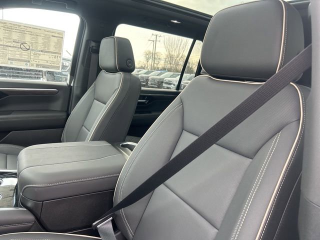 New 2026 Chevrolet Suburban Premier w/ Sun And Tow Package image 12