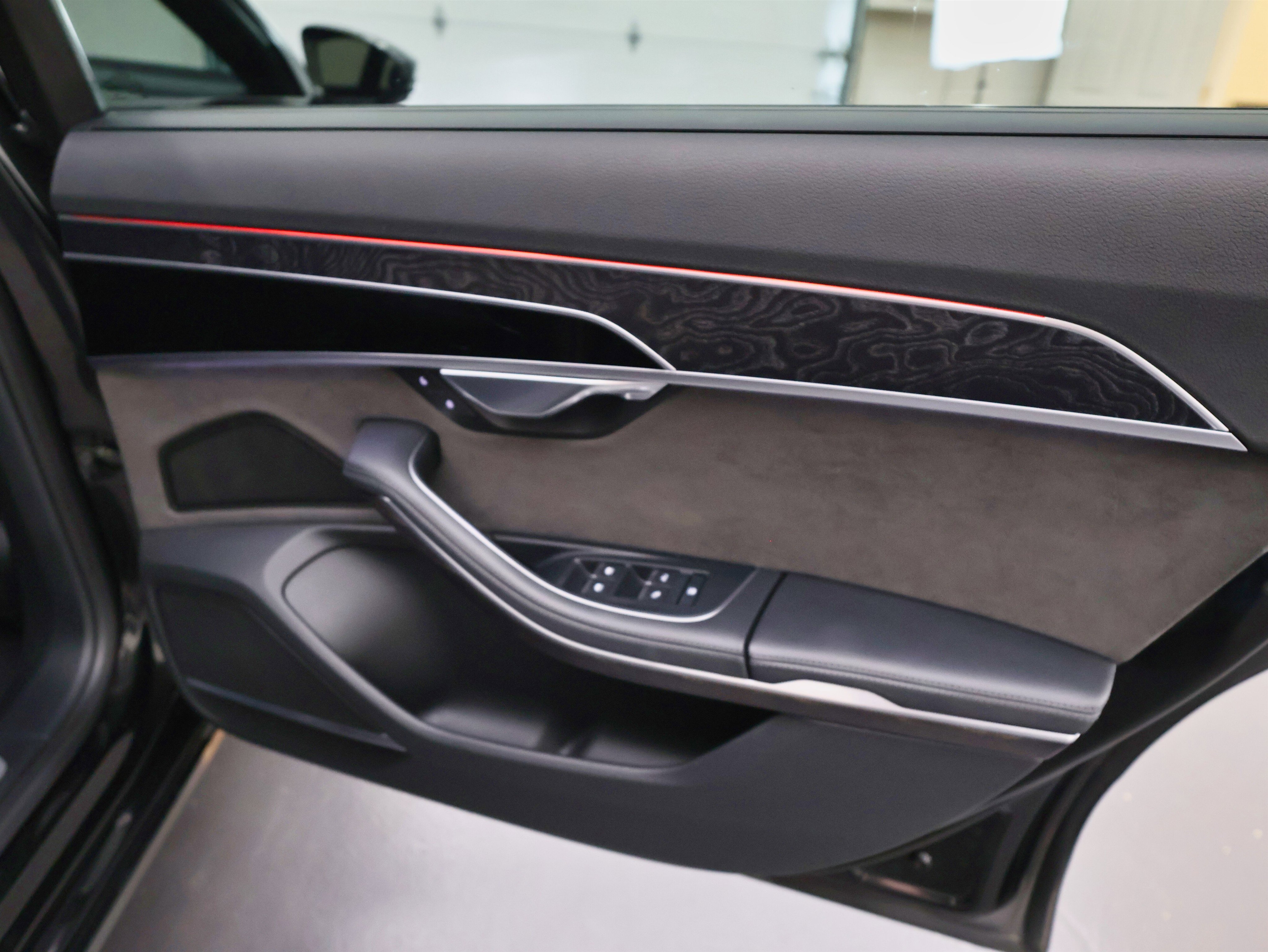 Used 2020 Audi A8 L 4.0T w/ Executive Package image 69