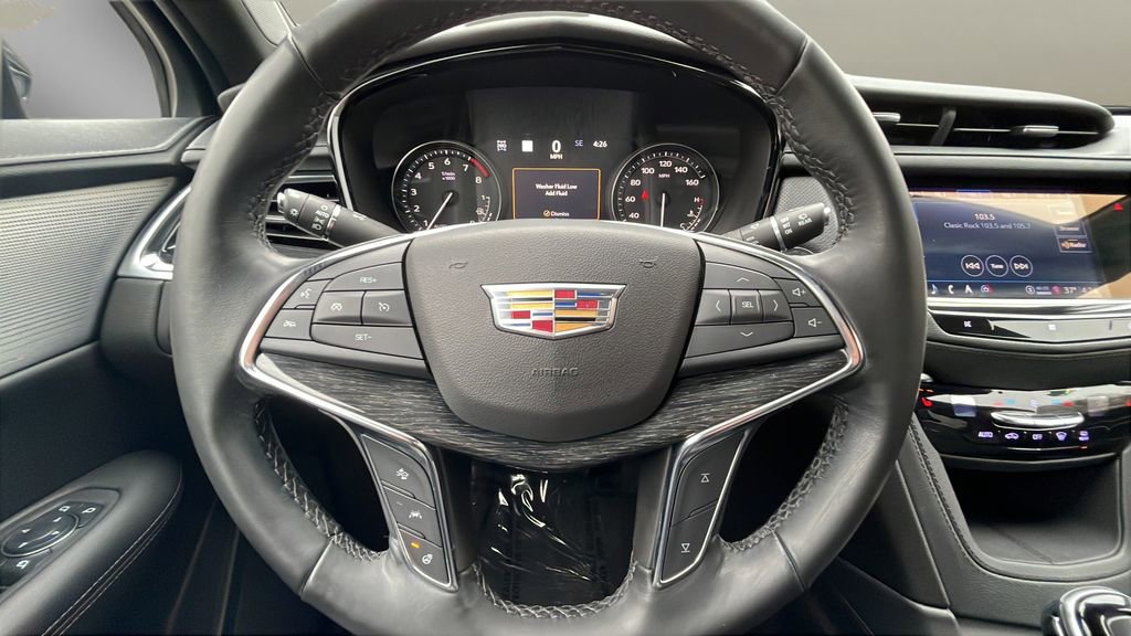 Certified 2021 Cadillac XT5 Premium Luxury AWD/4WD image 12