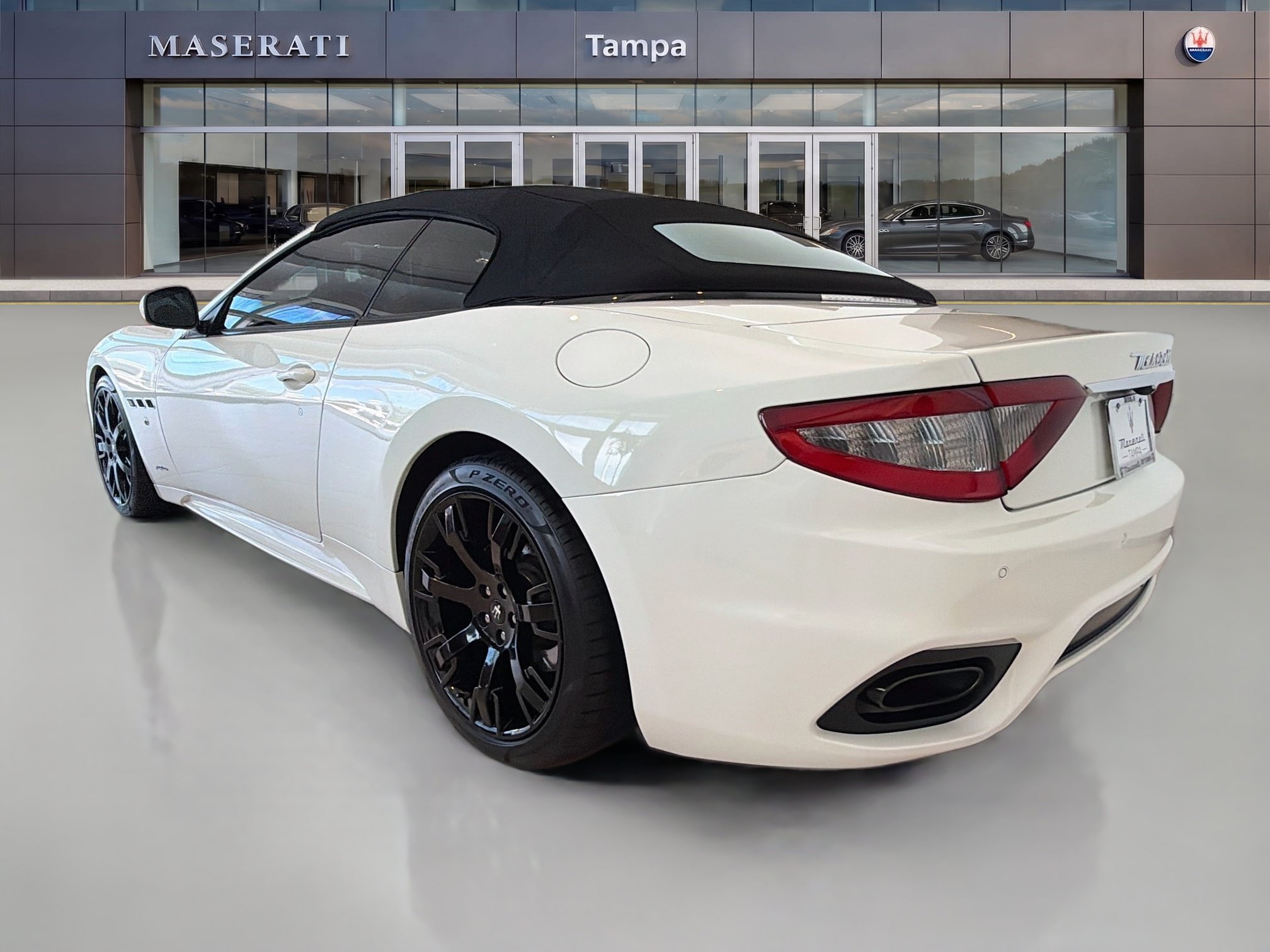 Used 2018 Maserati GranTurismo Sport RWD image 5