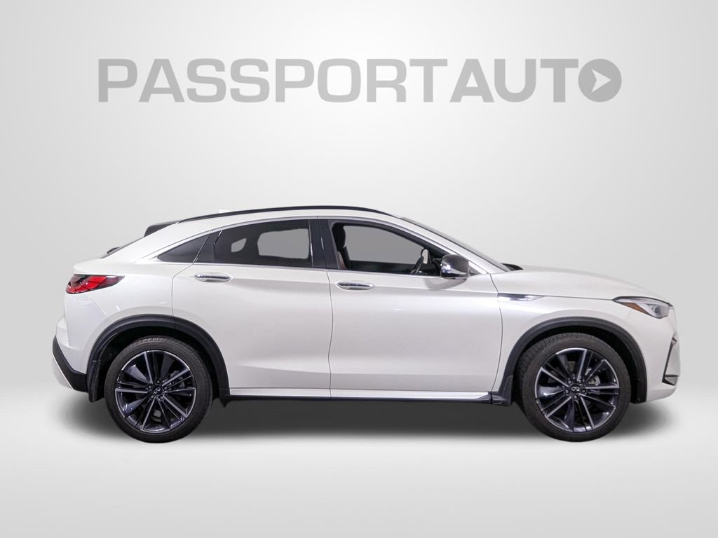 Used 2023 INFINITI QX55 Sensory w/ Lighting Package AWD/4WD image 8