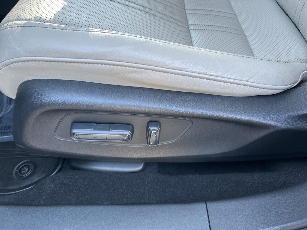 Used 2024 Honda HR-V EX-L image 15