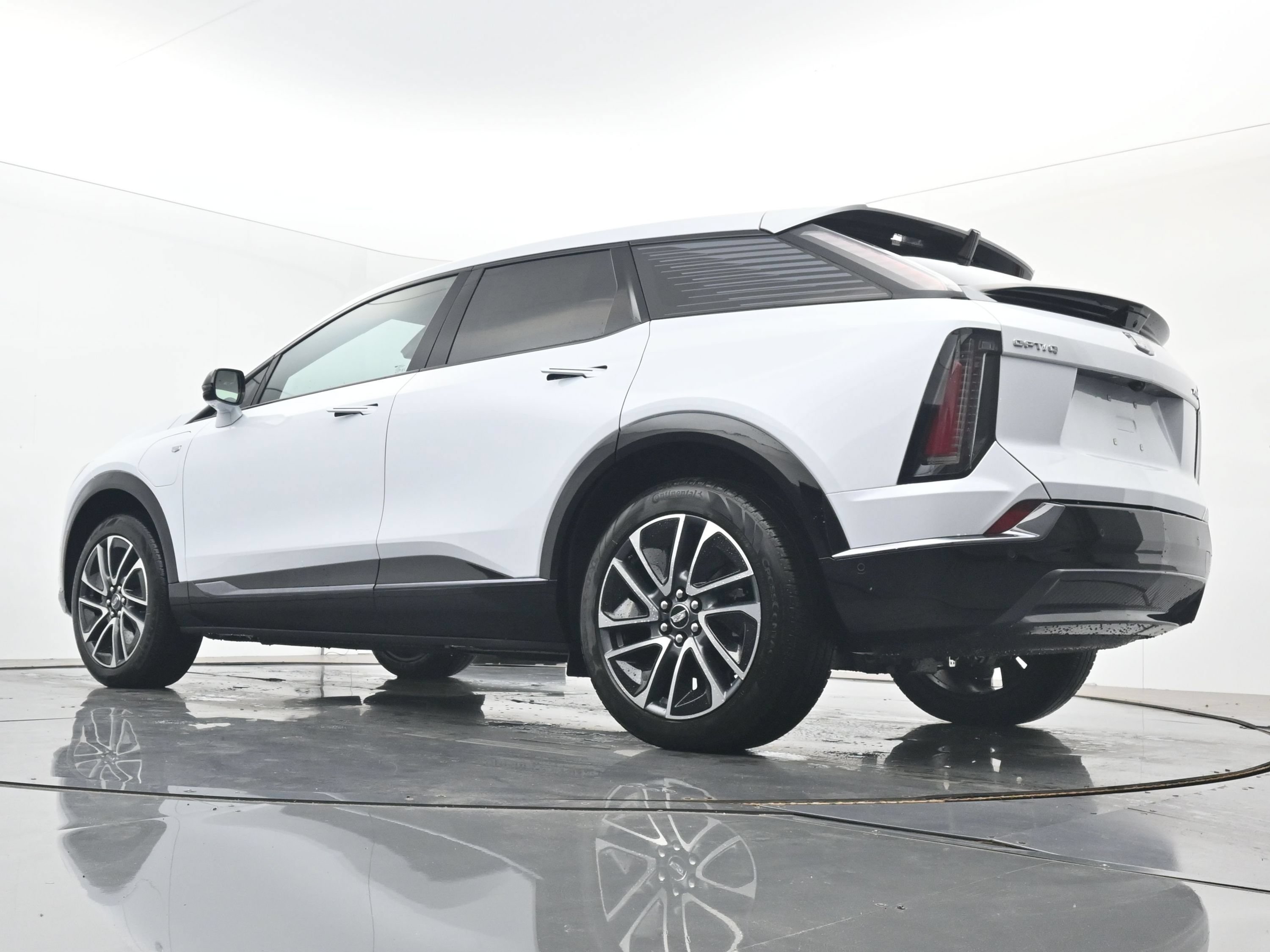 New 2026 Cadillac Optiq Sport 2 AWD/4WD image 17