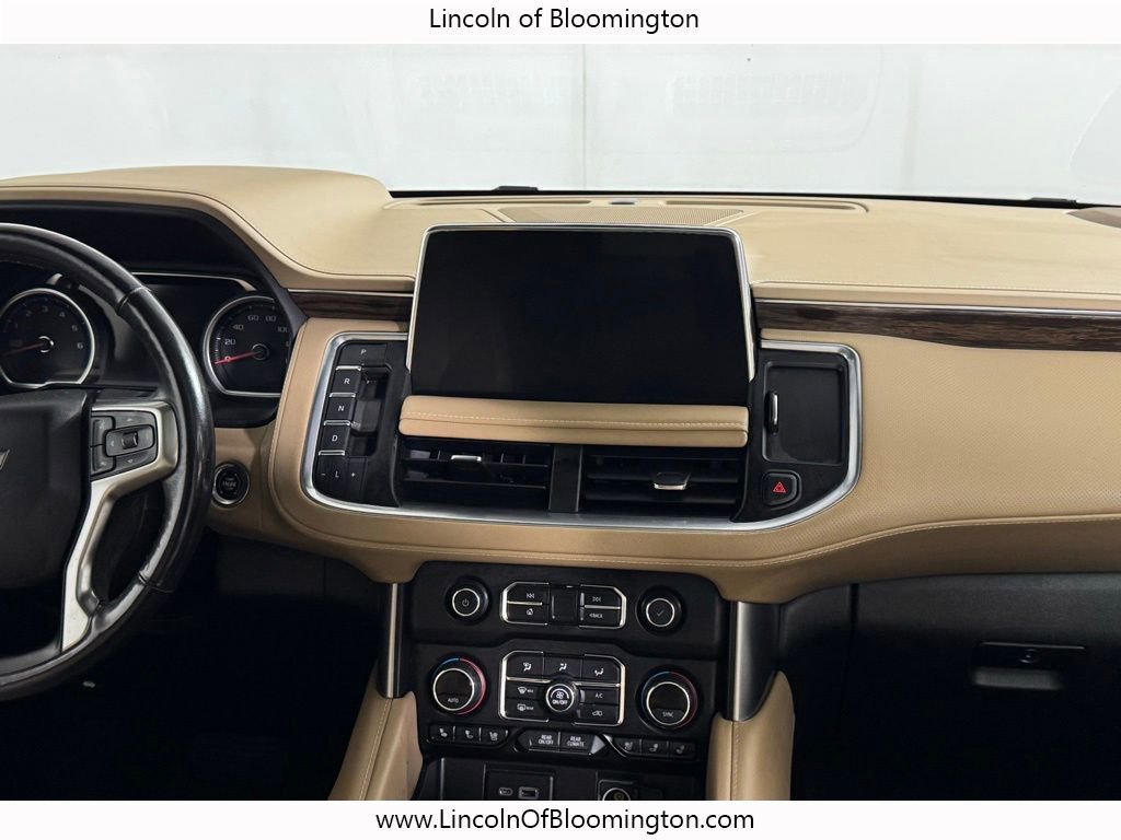 Used 2021 Chevrolet Suburban Premier w/ Premium Package image 24