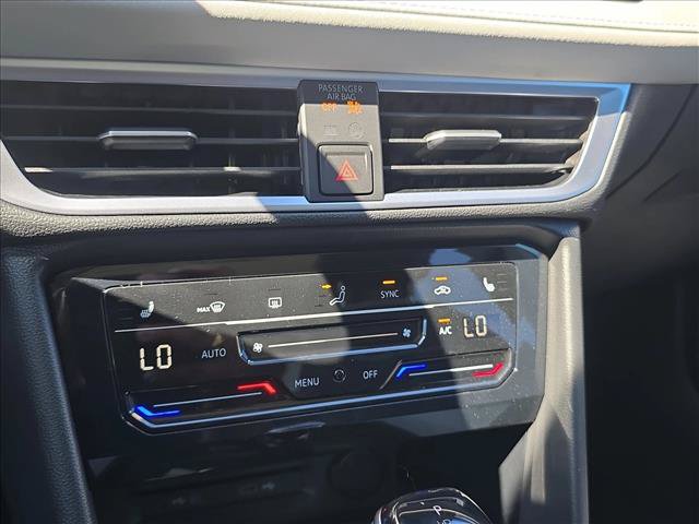 New 2026 Volkswagen Taos SE FWD image 16