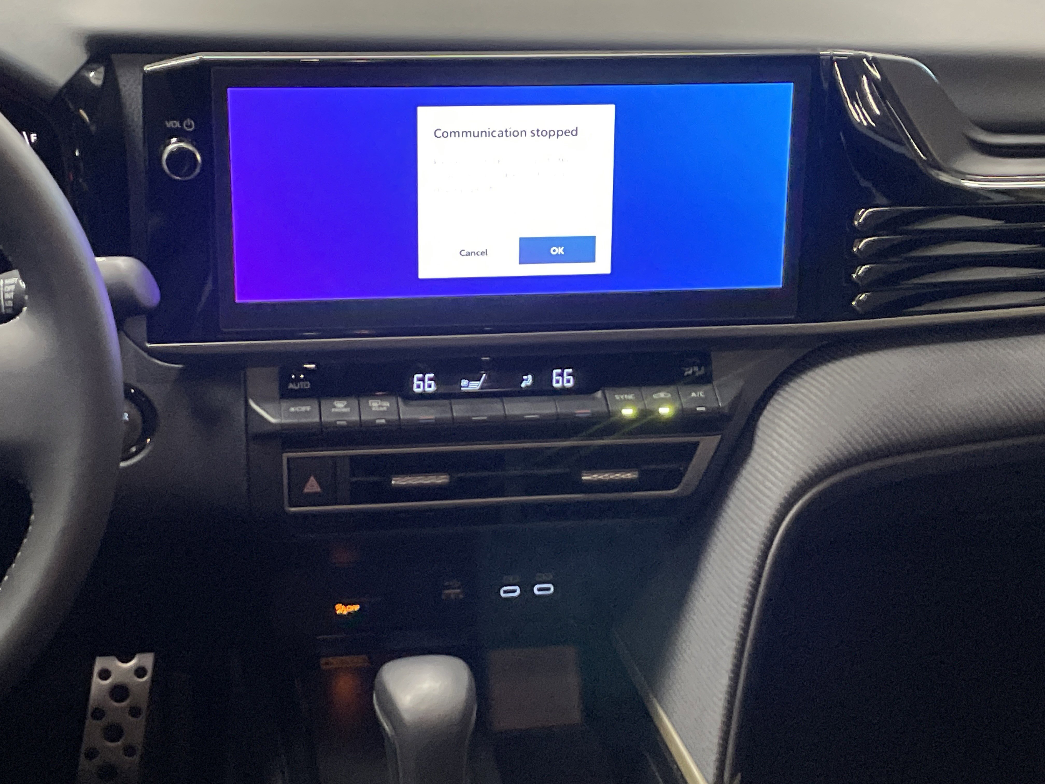 Used 2025 Toyota Camry SE w/ Multimedia Upgrade Package FWD image 31