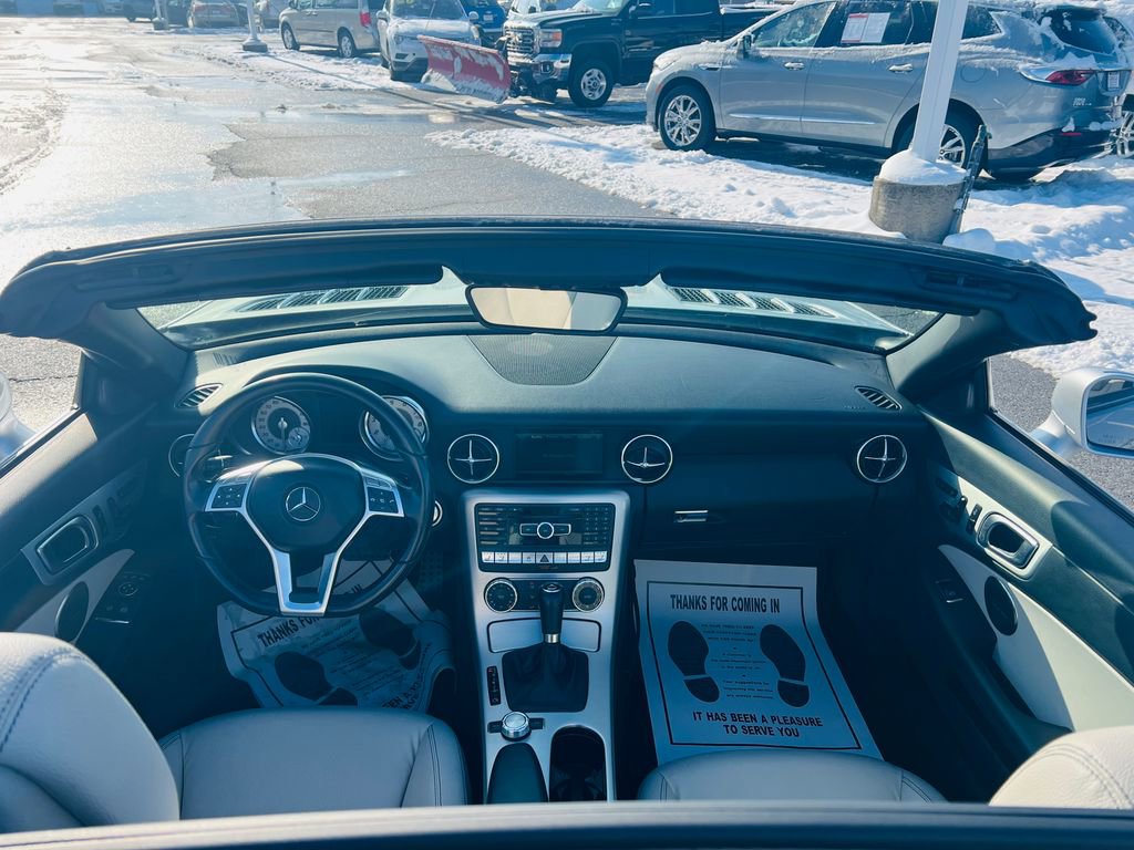 Used 2014 Mercedes-Benz SLK 250 image 45