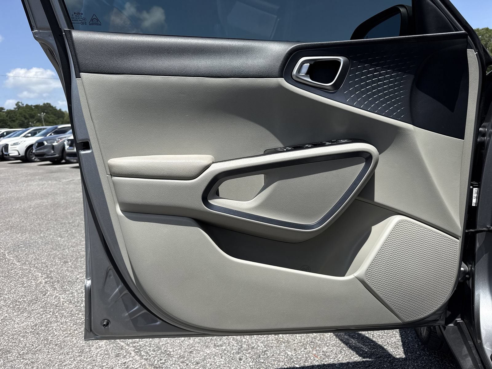 Used 2022 Kia Soul S FWD image 13