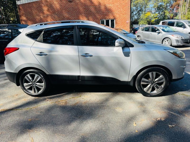 Used 2014 Hyundai Tucson Limited w/ Technology Package 02 image 5