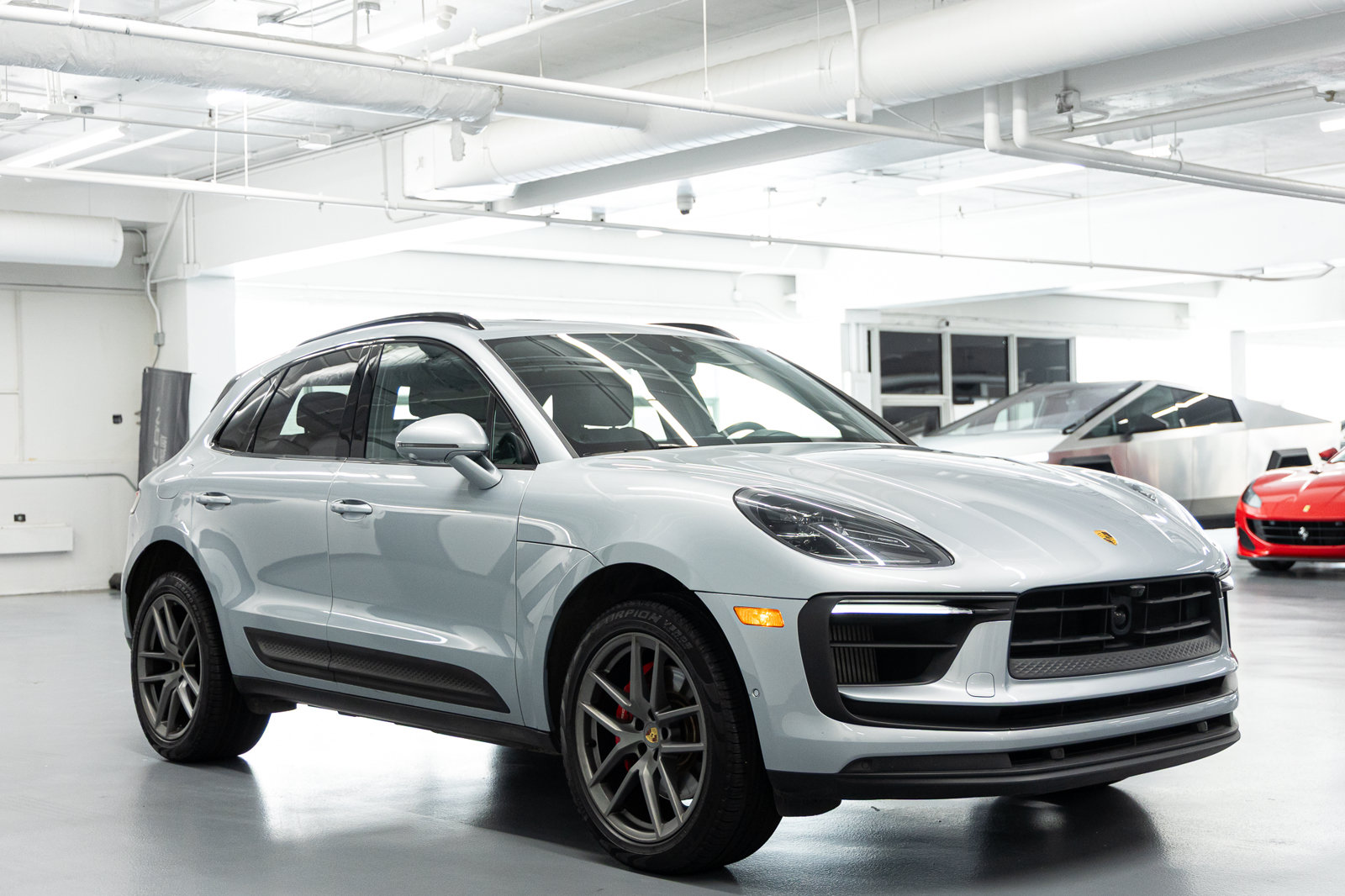 Used 2022 Porsche Macan S w/ Premium Package Plus AWD/4WD image 7