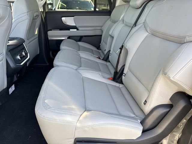 New 2026 Ford Expedition Max Active image 18