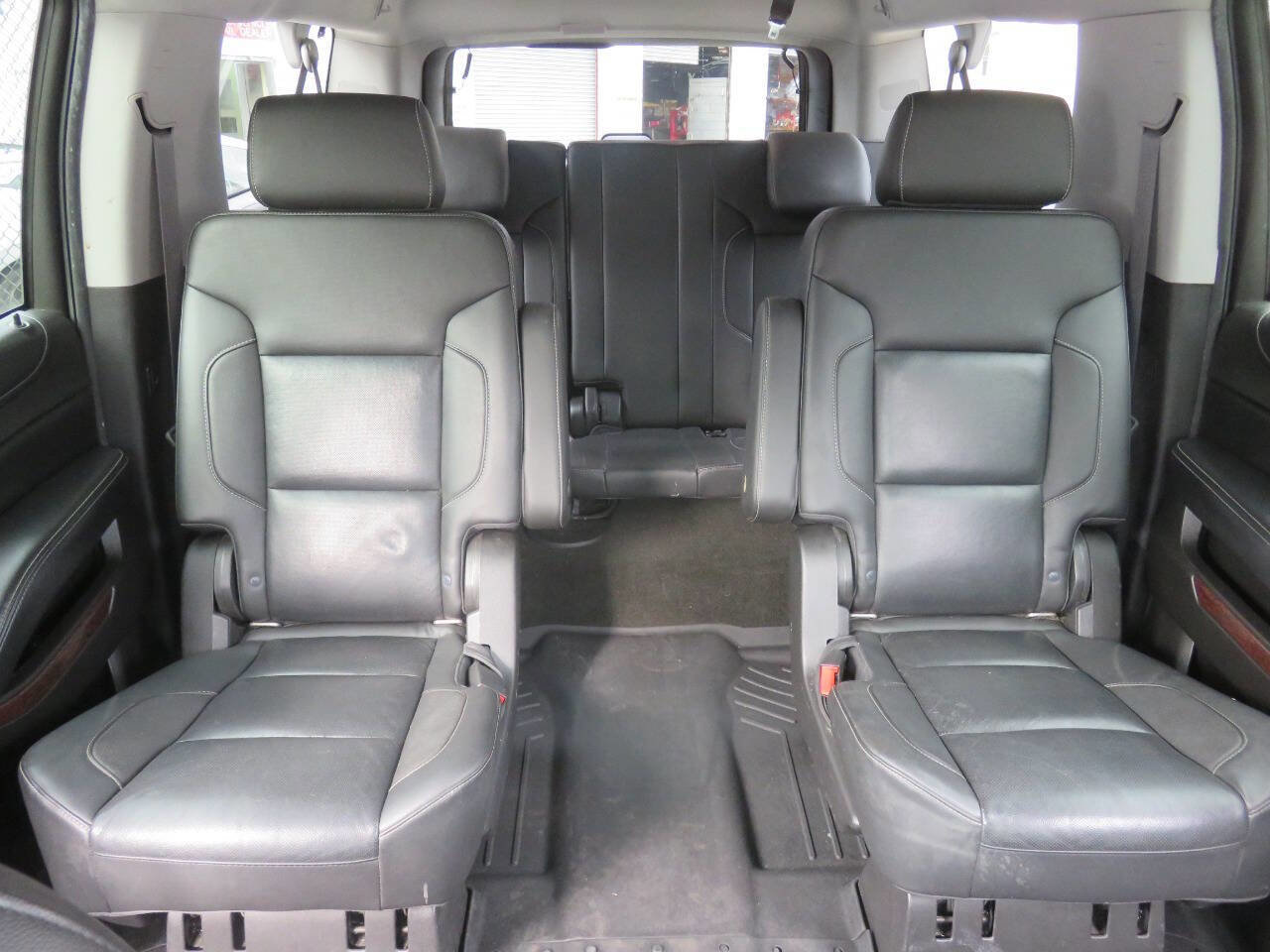 Used 2016 GMC Yukon XL SLT w/ Open Road Package image 25