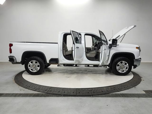 Used 2023 Chevrolet Silverado 2500 LTZ w/ LTZ Premium Package AWD/4WD image 16