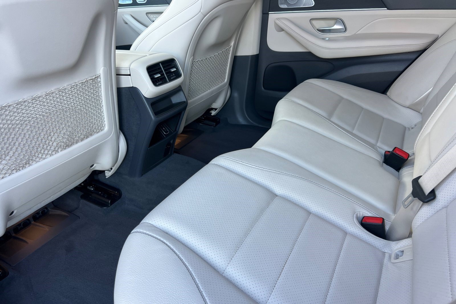 Used 2020 Mercedes-Benz GLE 350 image 26