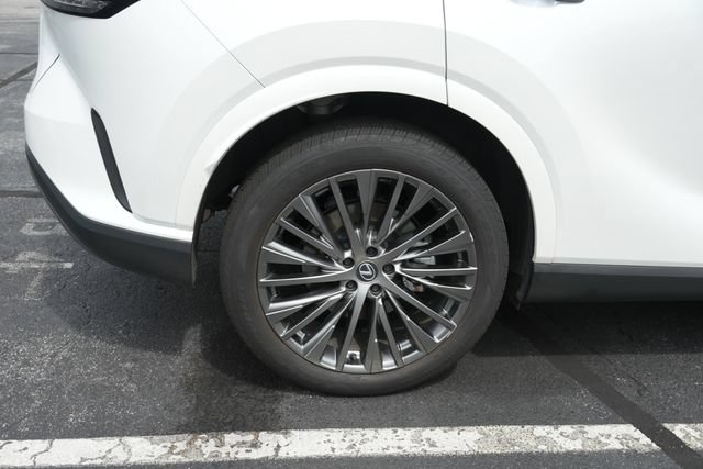 Used 2024 Lexus RX 350 w/ Convenience Package AWD/4WD image 12