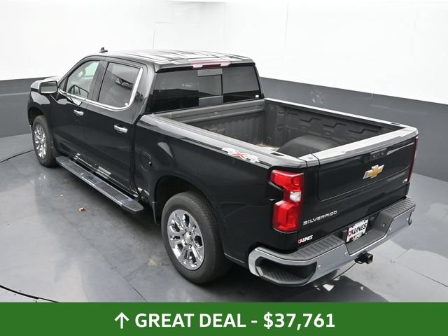 Used 2022 Chevrolet Silverado 1500 LTZ w/ LTZ Convenience Package II AWD/4WD image 22