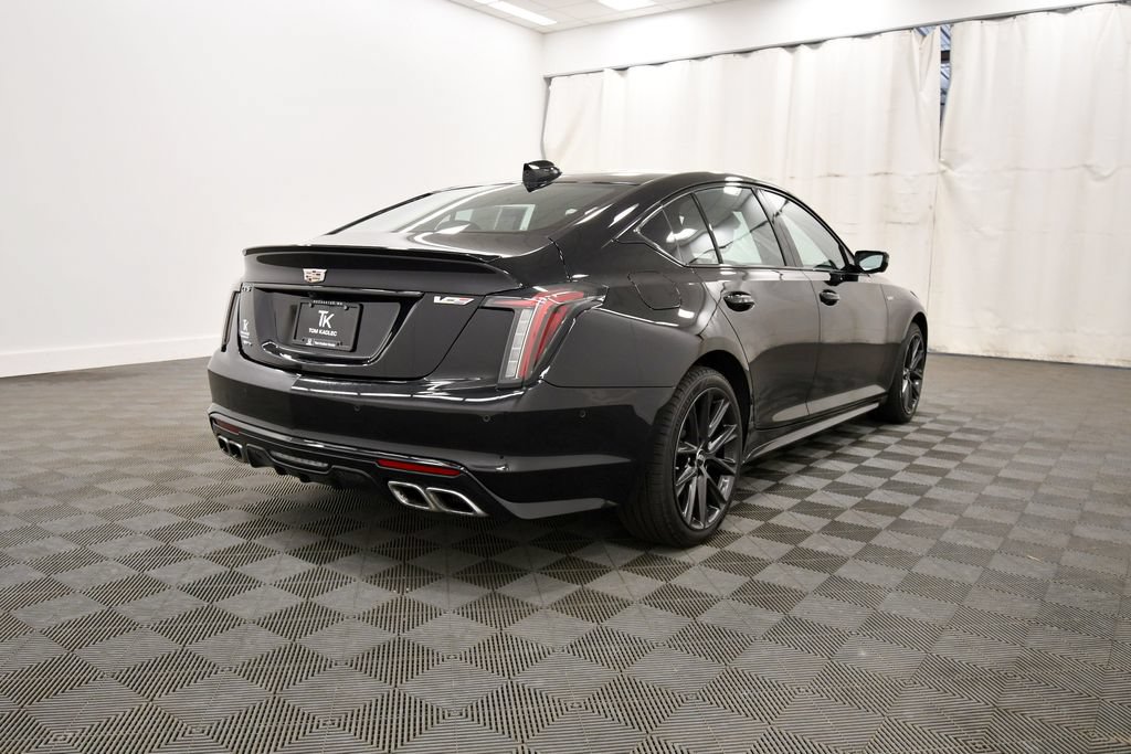 Used 2025 Cadillac CT5 V w/ Technology Package AWD/4WD image 8