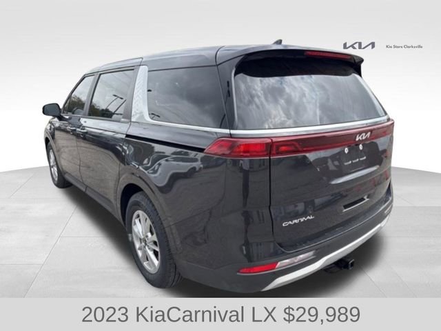 Used 2023 Kia Carnival LX image 6