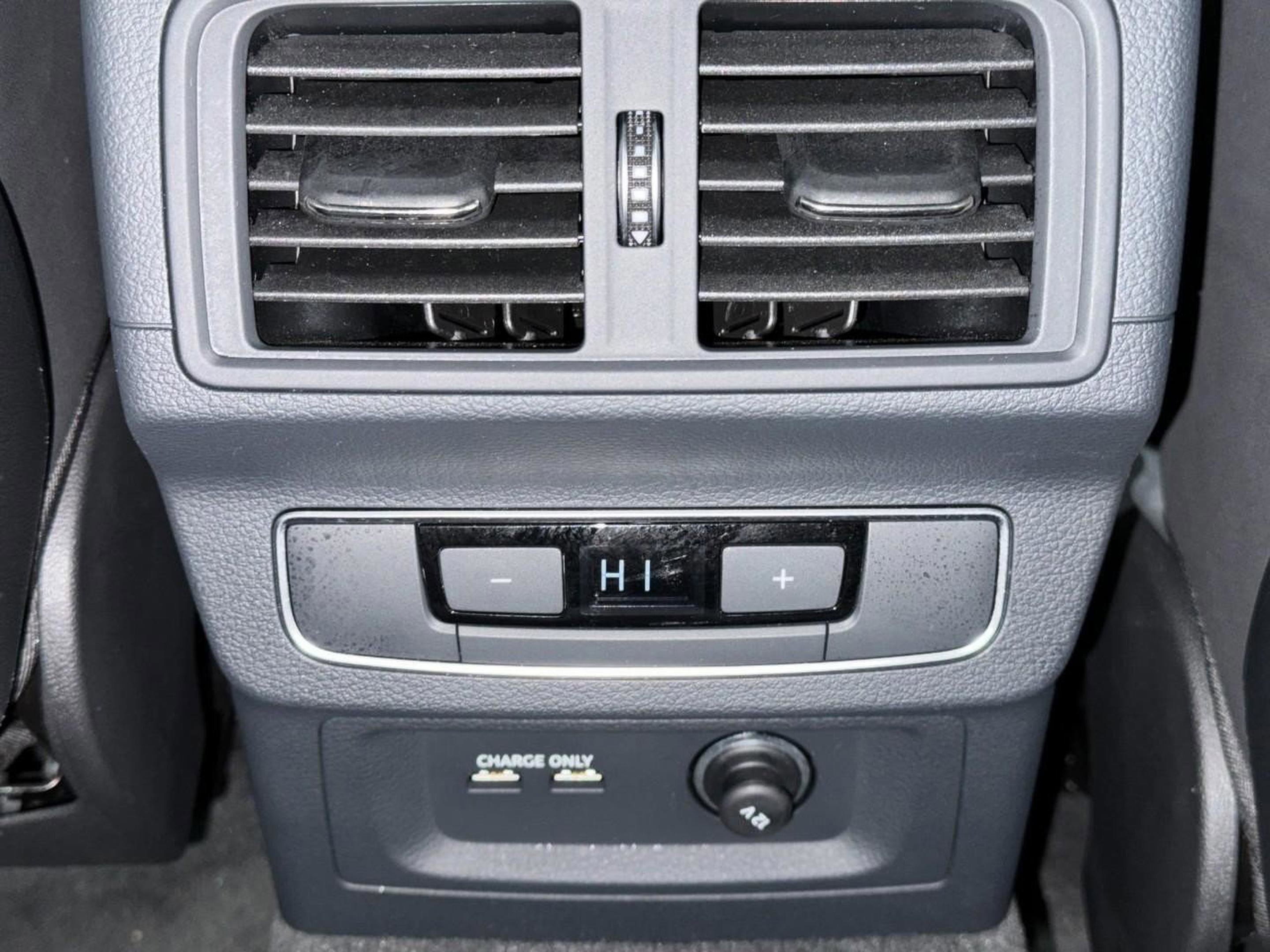 Certified 2025 Audi Q5 2.0T Premium w/ Convenience Plus Package image 10