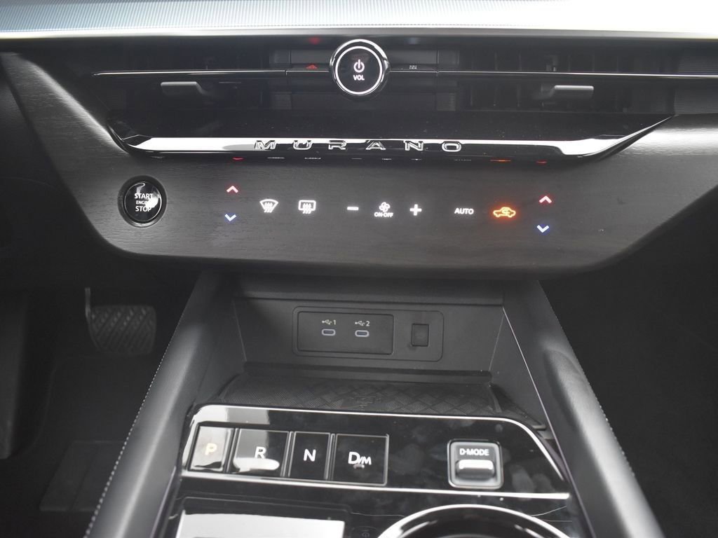 New 2025 Nissan Murano SL image 11