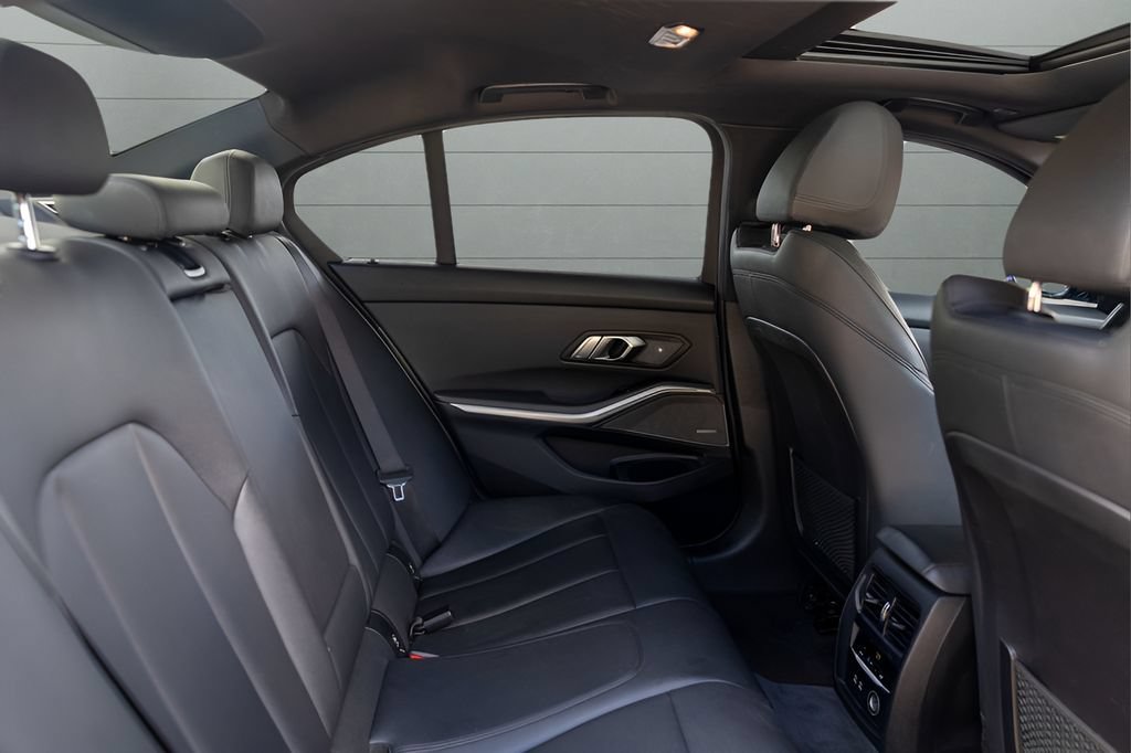 Used 2020 BMW M340i RWD image 73