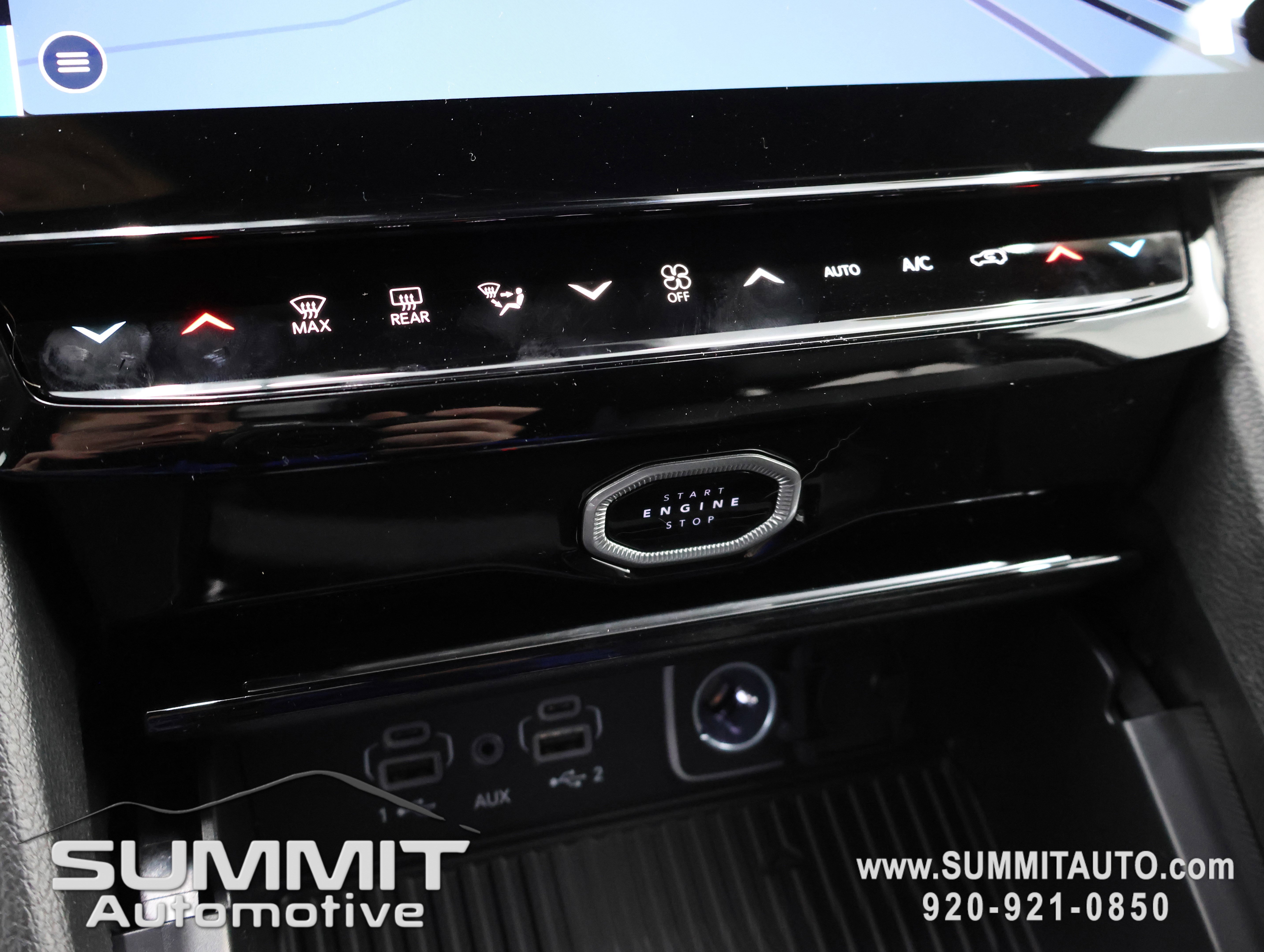 New 2026 Jeep Grand Cherokee L Laredo Altitude image 44