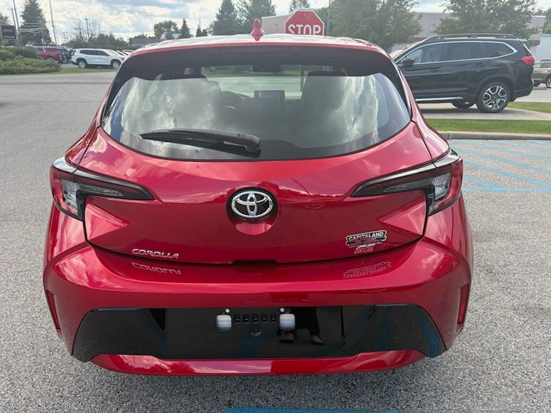 Used 2024 Toyota Corolla SE w/ SE Package FWD image 4