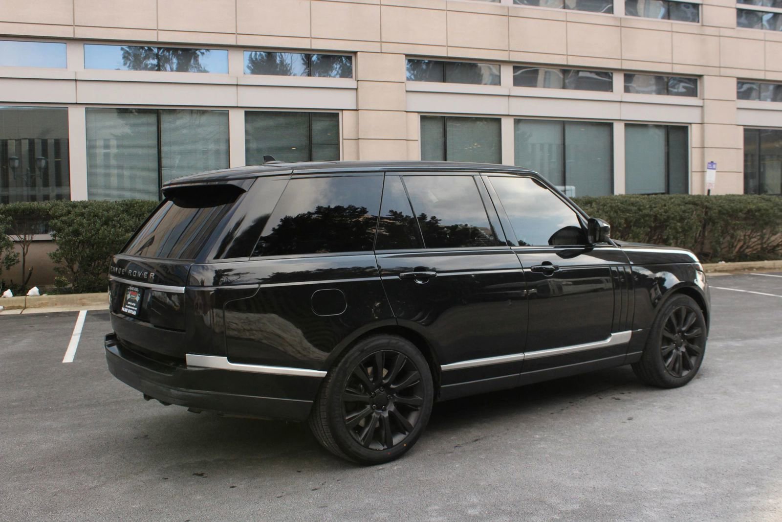 Used 2016 Land Rover Range Rover Supercharged AWD/4WD image 7