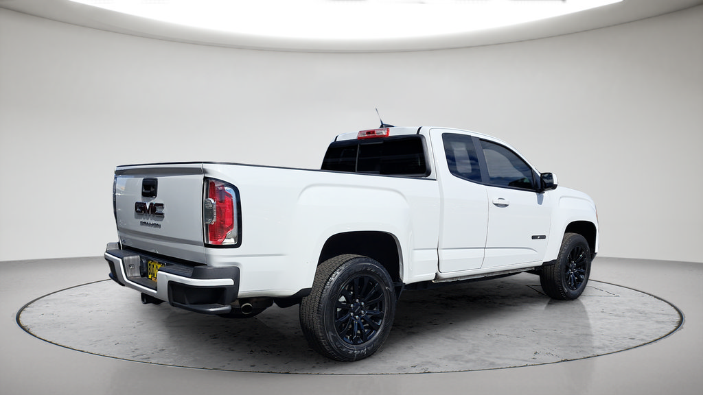 Used 2022 GMC Canyon Elevation w/ Elevation Premium Package RWD image 3