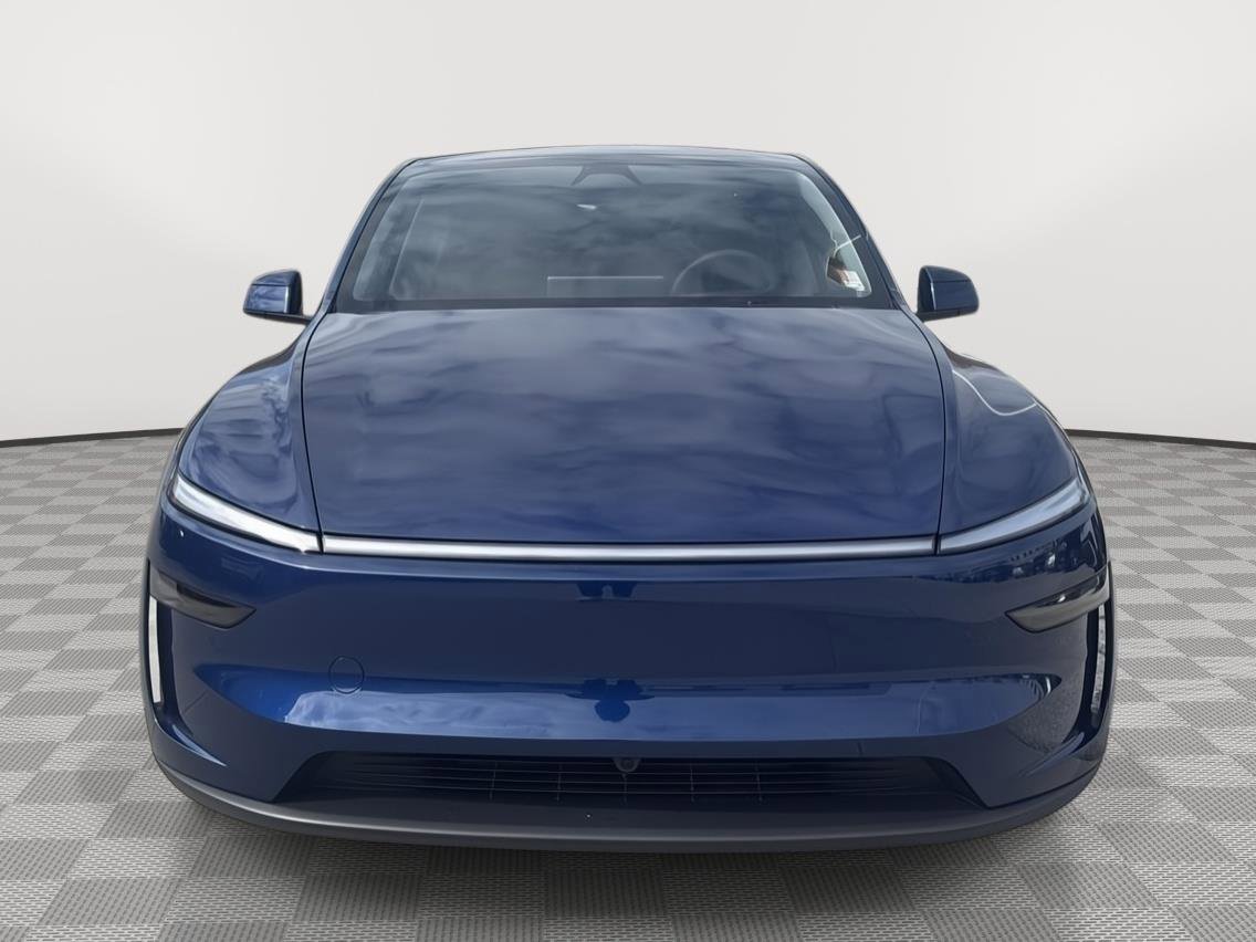 Used 2026 Tesla Model Y Long Range image 7