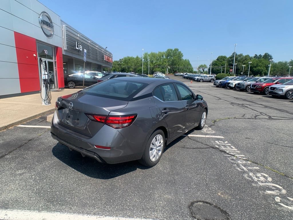 Certified 2023 Nissan Sentra S FWD image 4