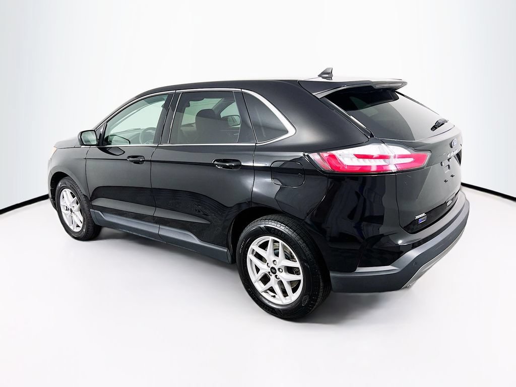 Used 2024 Ford Edge SEL AWD/4WD image 5