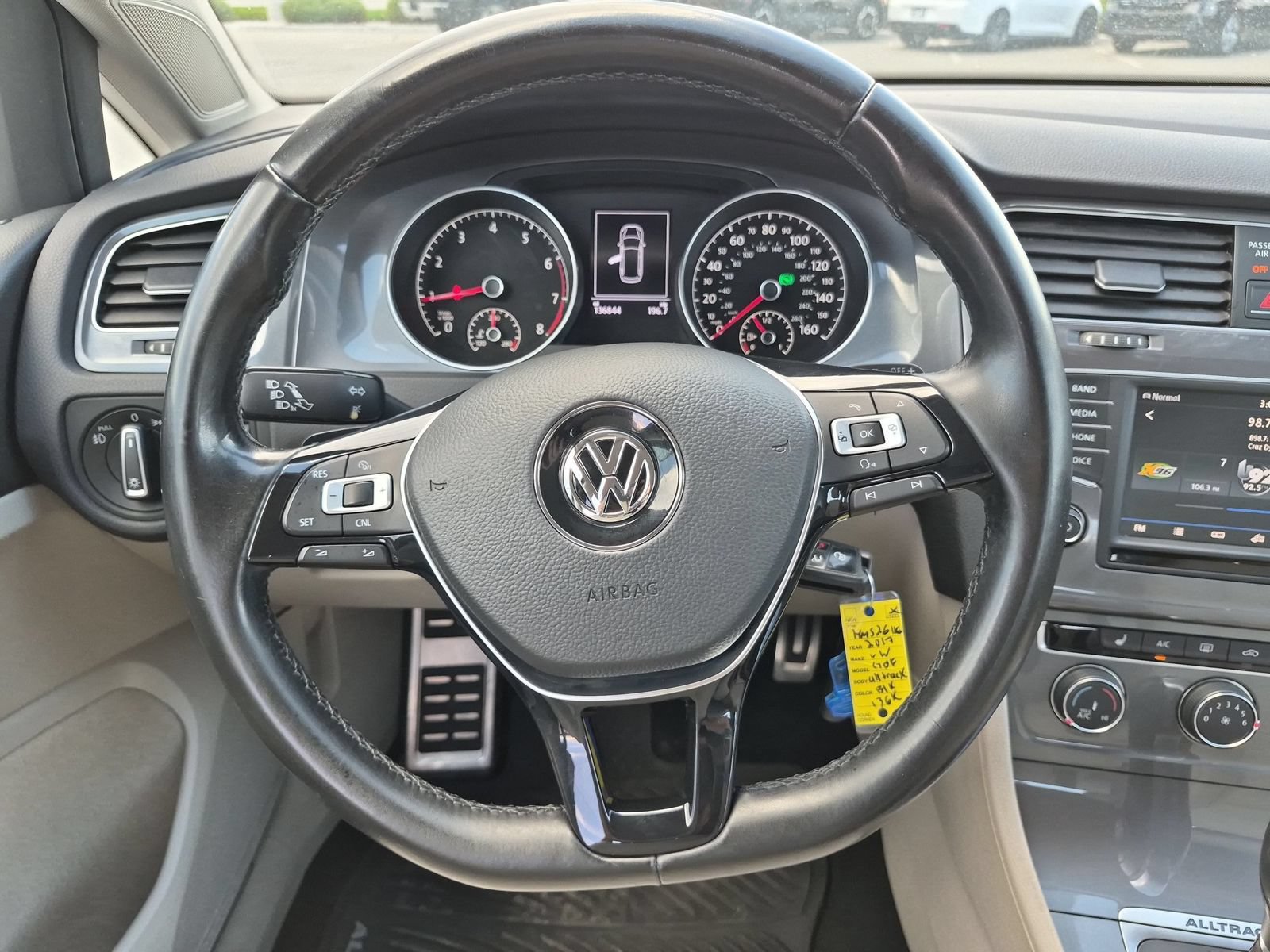 Used 2017 Volkswagen Golf Alltrack S AWD/4WD image 15