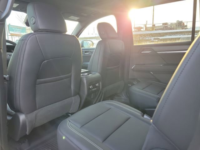 New 2026 GMC Acadia Elevation w/ Elevation Premium Package image 10