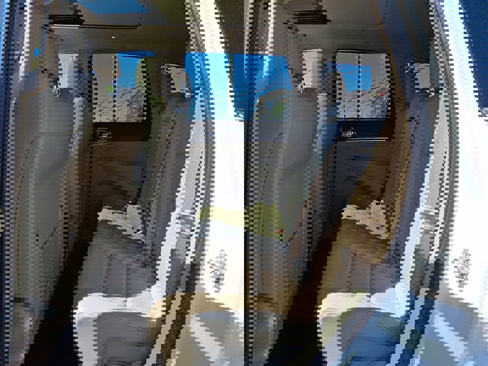 Used 2020 Jeep Grand Cherokee Limited w/ Luxury Group II image 10